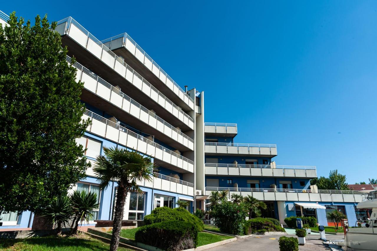 Onda Marina Residence Cesenatico Exteriör bild