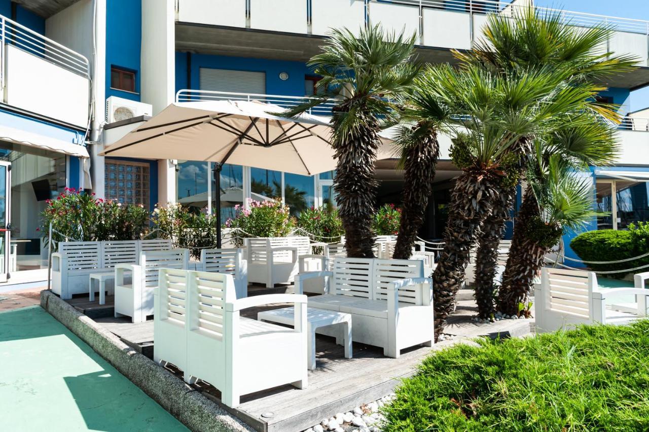 Onda Marina Residence Cesenatico Exteriör bild
